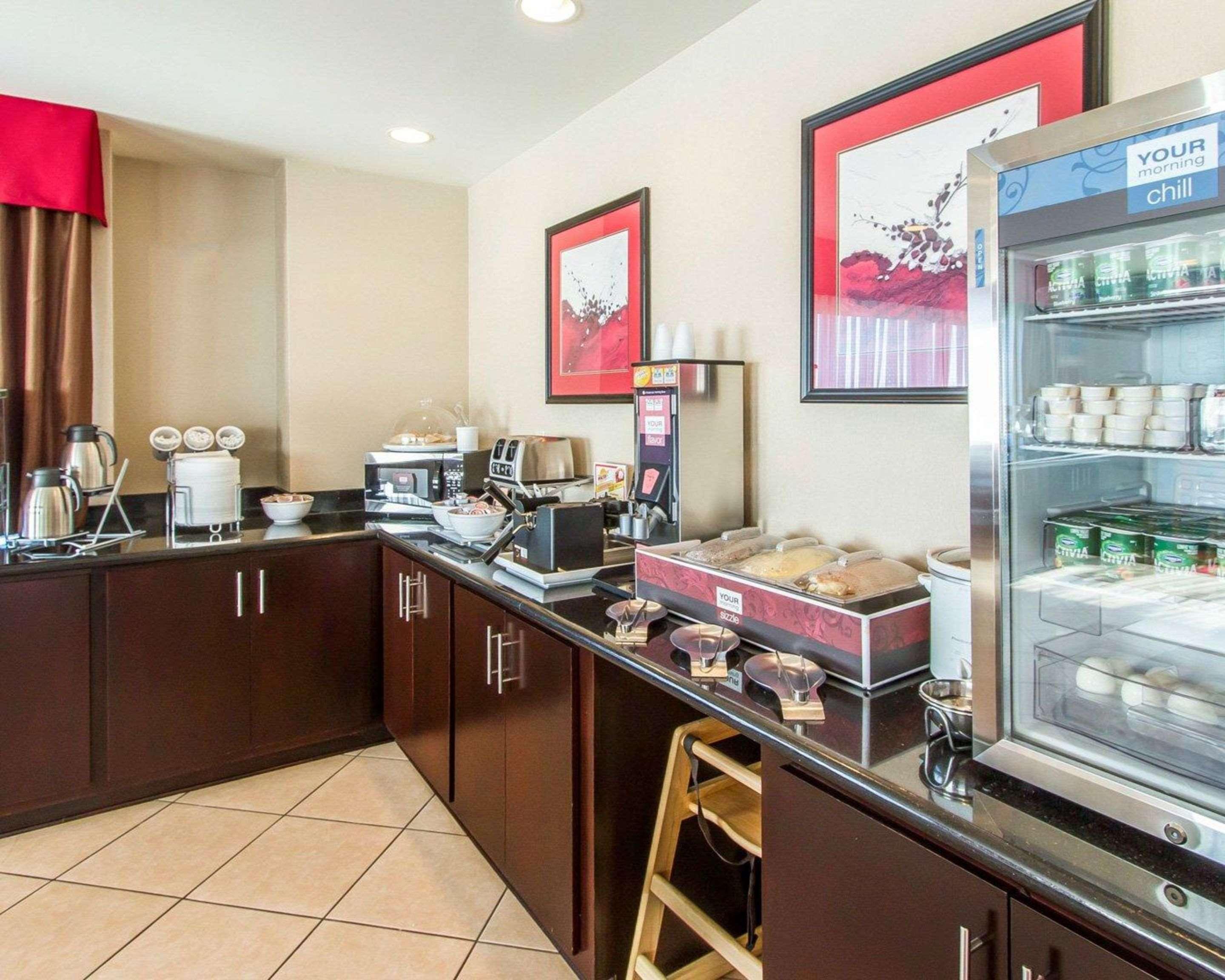 Comfort Suites Florence Shoals Area Екстер'єр фото