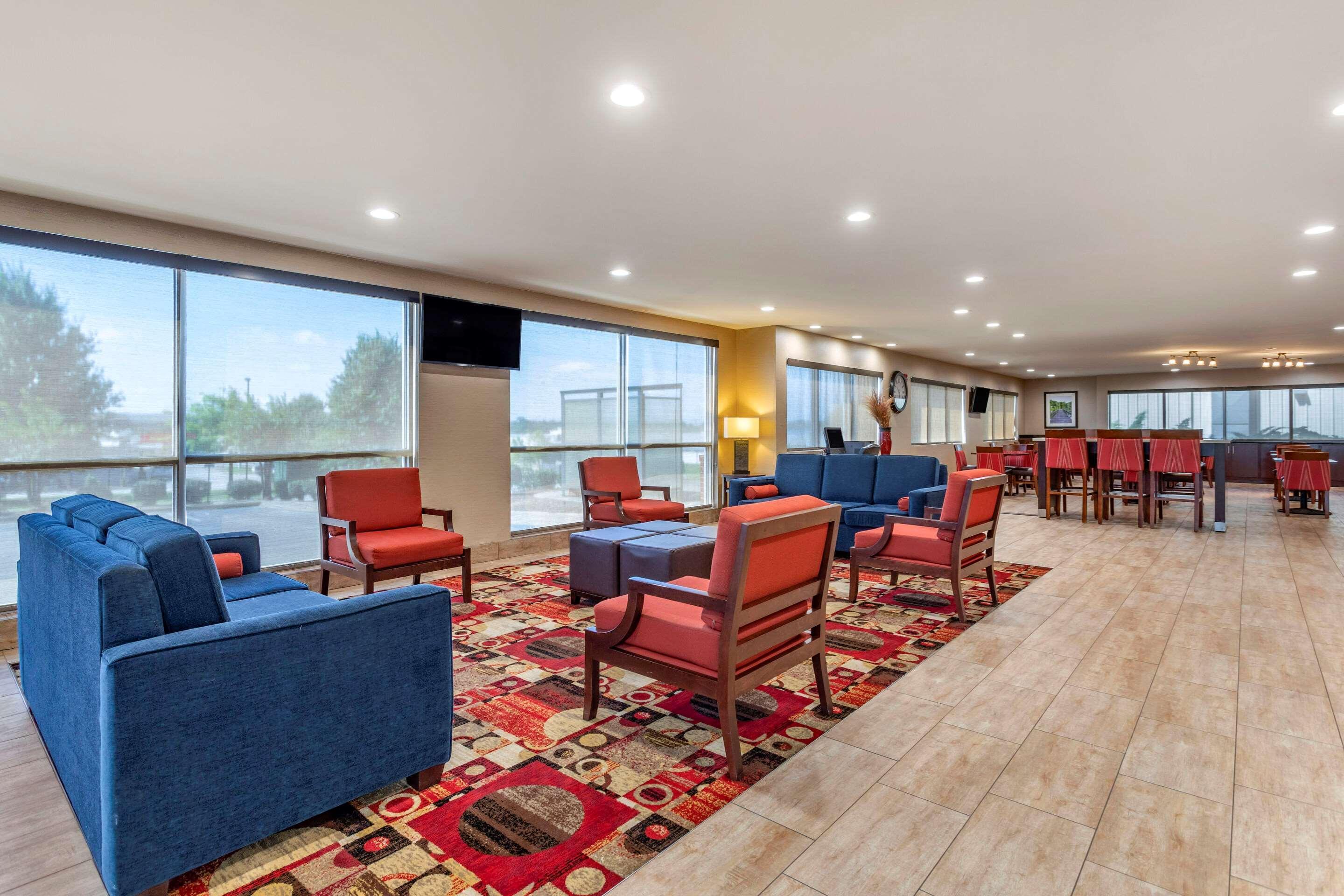 Comfort Suites Florence Shoals Area Екстер'єр фото